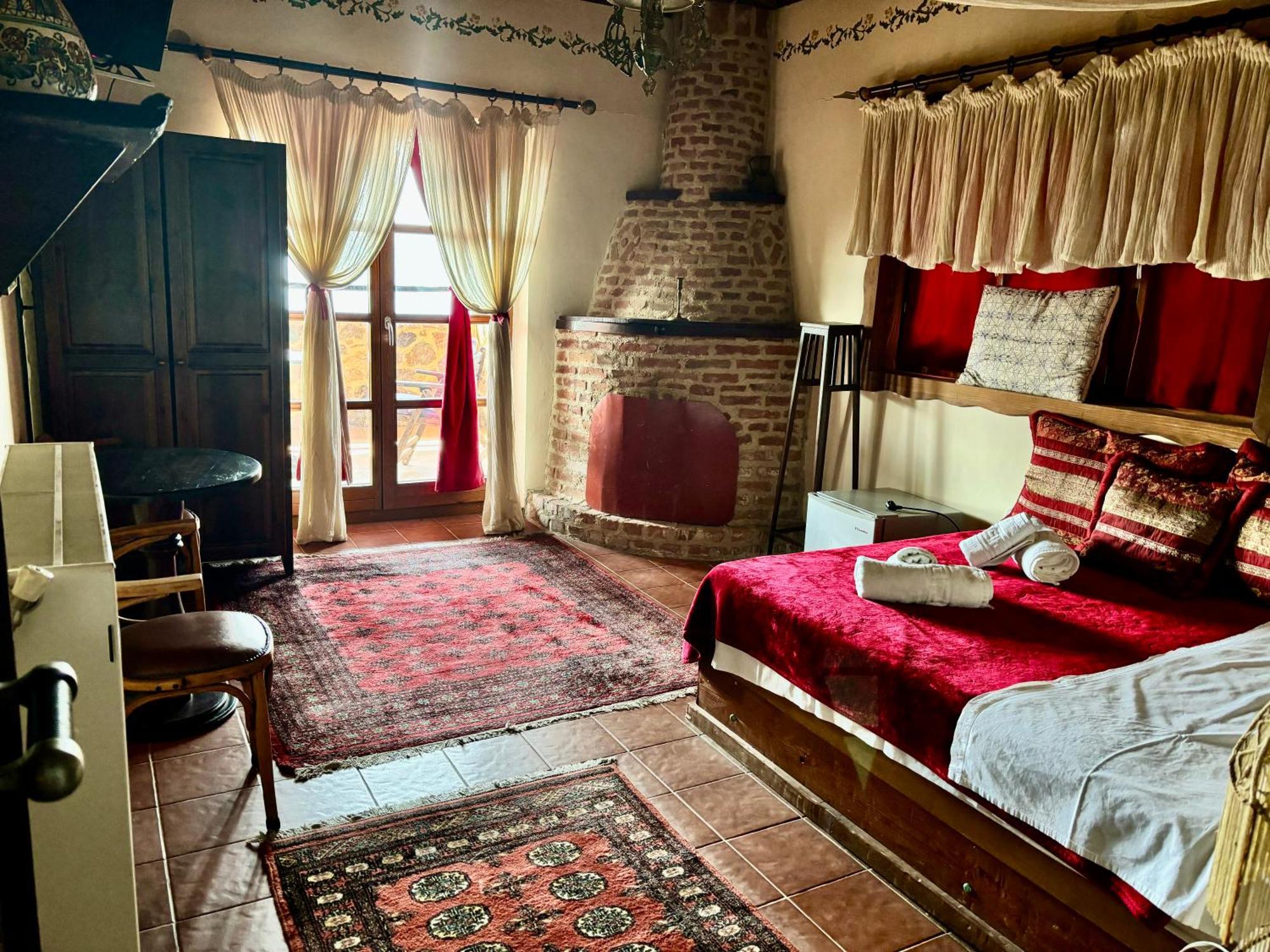 Iaspis Guesthouse Sidhirokhorion Экстерьер фото
