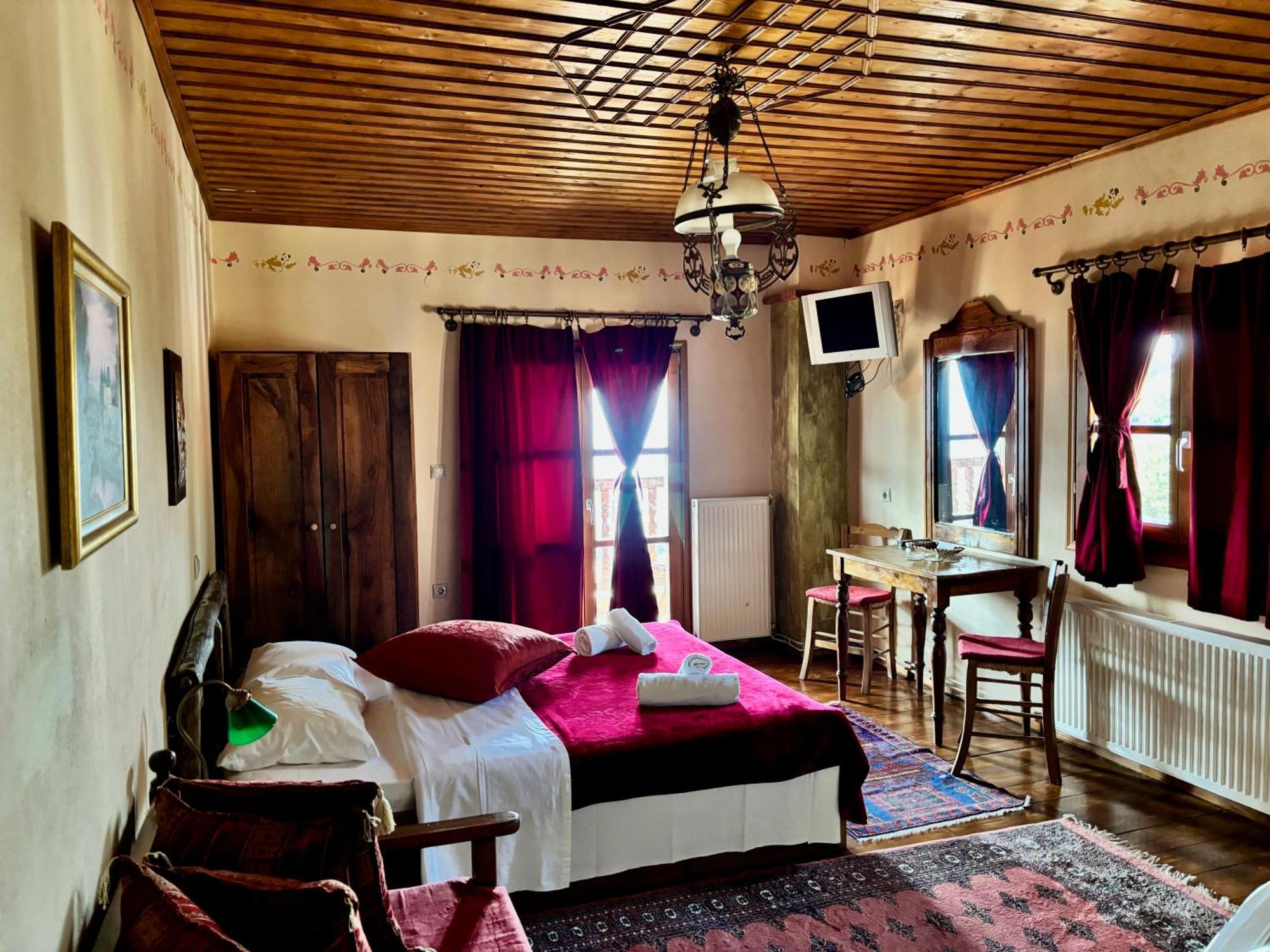 Iaspis Guesthouse Sidhirokhorion Экстерьер фото